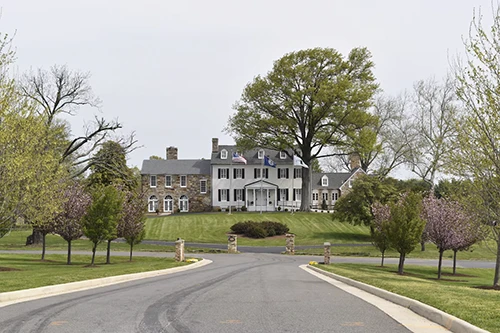 The Inn at Evergreen - Historic Bed and Breakfast / B and B and wedding / events venue in Haymarket, Virginia