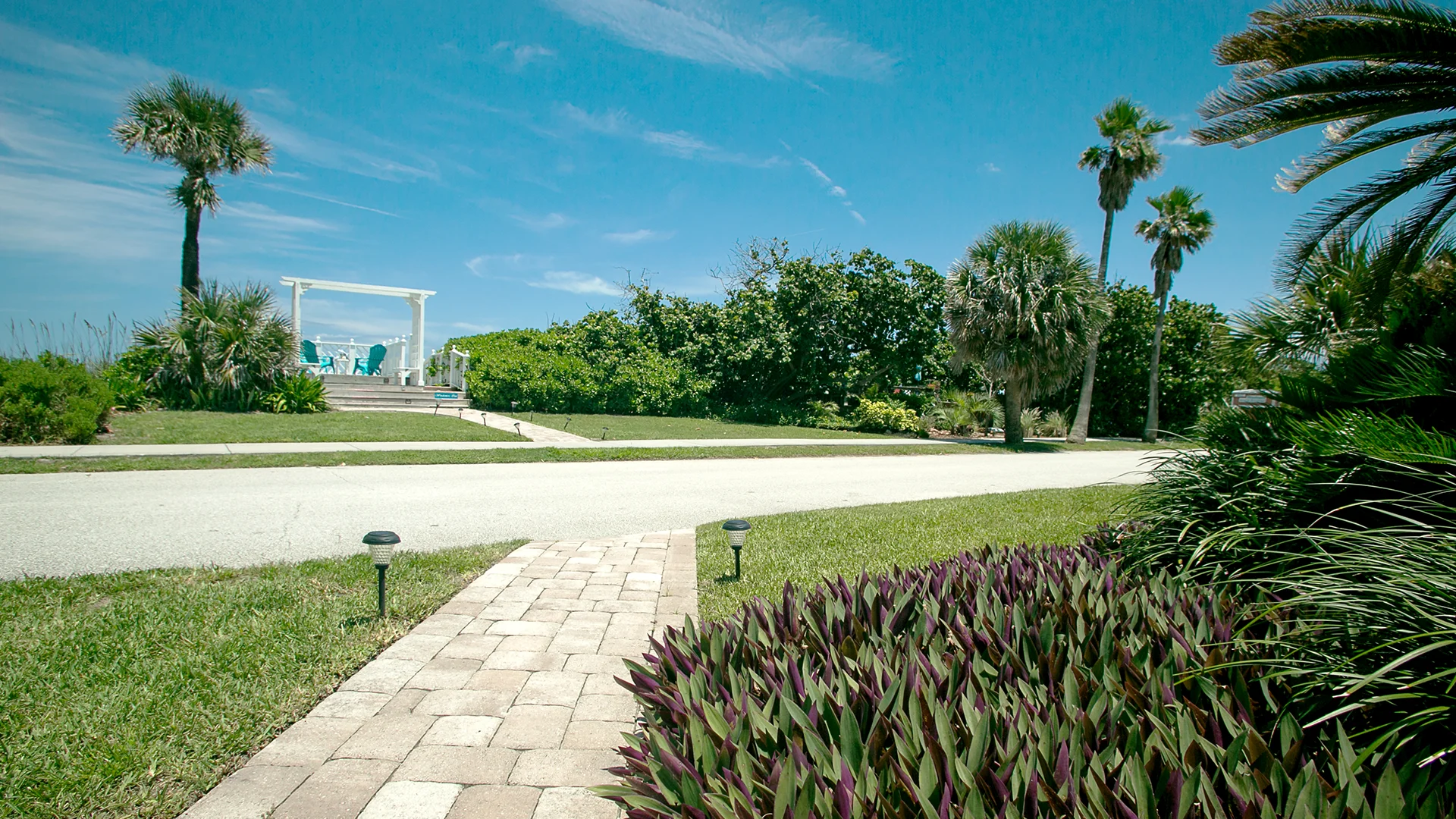 Windemere Inn by the Sea - Pathway to Explore the Area - beachfront b and b near Melbourne, Florida